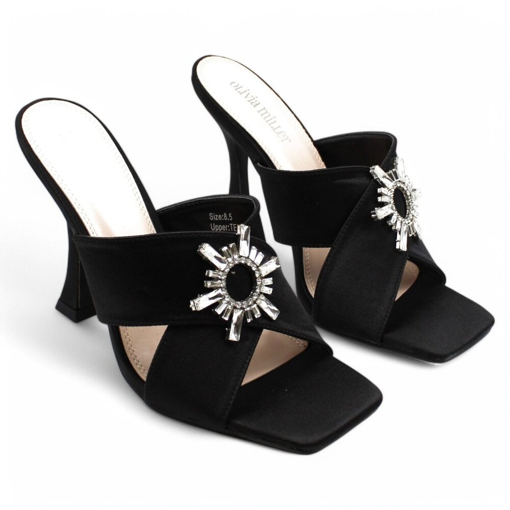Women Kendall Sandals